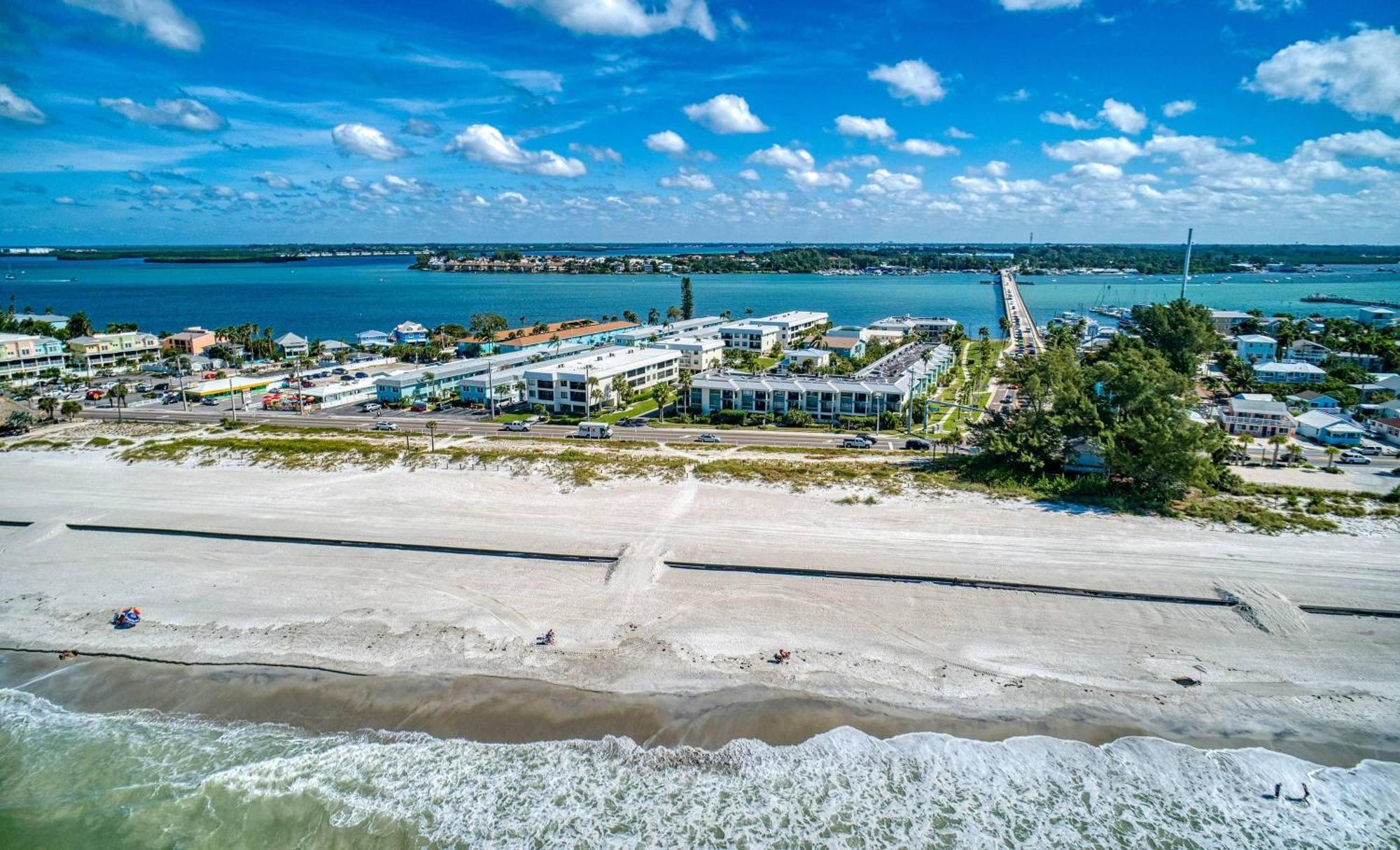 Anna Maria Island Beach Palace Bradenton Beach Eksteriør bilde